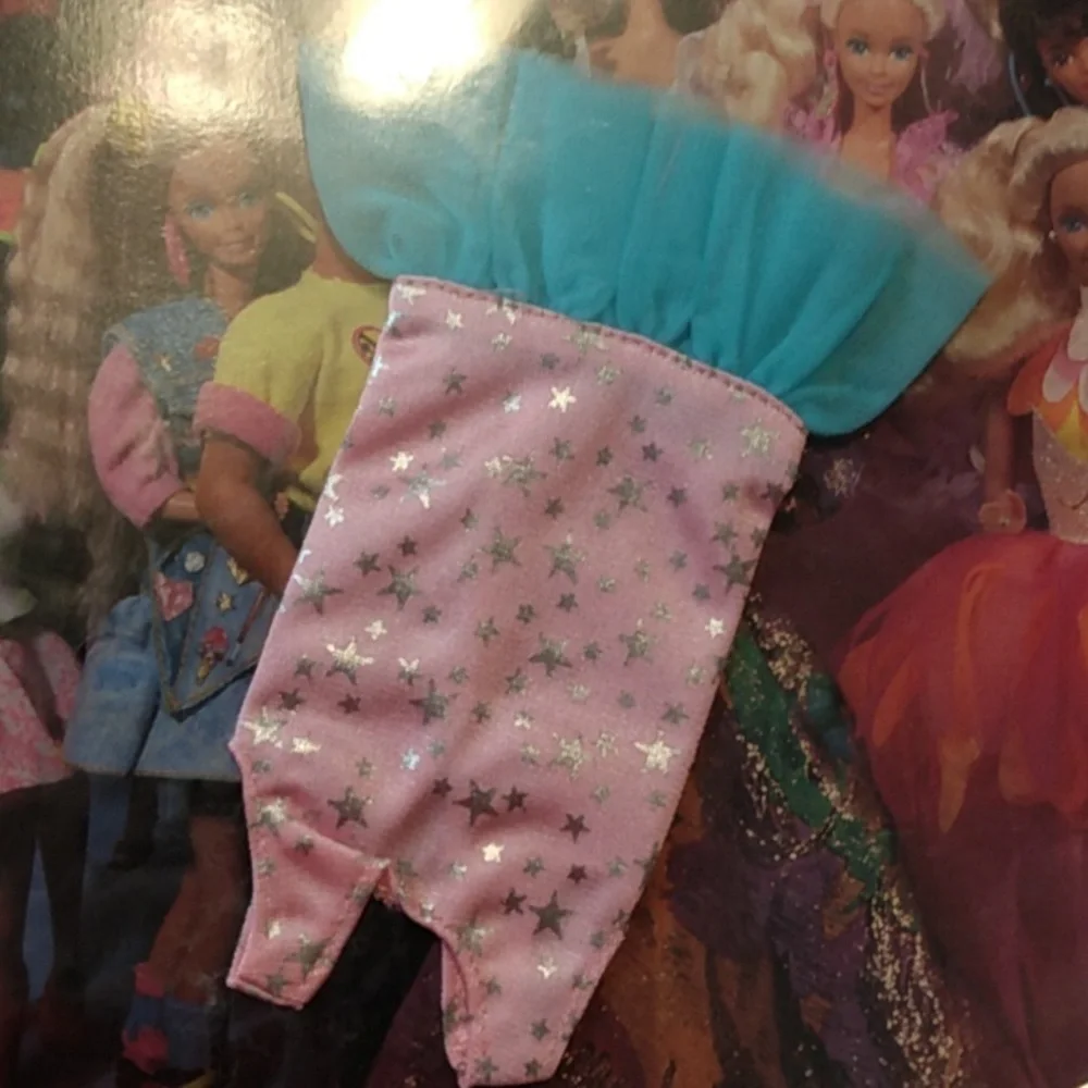 Barbie 1991 Sneak Preview 15-month Calendar with Dress NEW IN‎ PACKAGE
